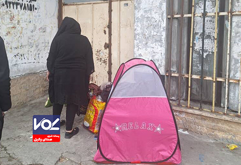 چادرخوابی مادر جوان و دختر ۴ ساله در رشت؛ اورژانس اجتماعی وارد عمل شد