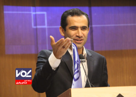 تورم حاصل ائتلاف دزدها و بانک ها است/ ویدئو